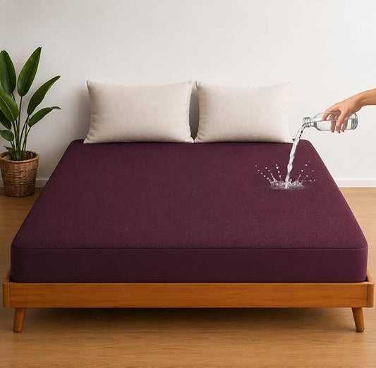 Premium Waterproof Mattress Protector – Protect Against Spills, Sweat & Bedwetting